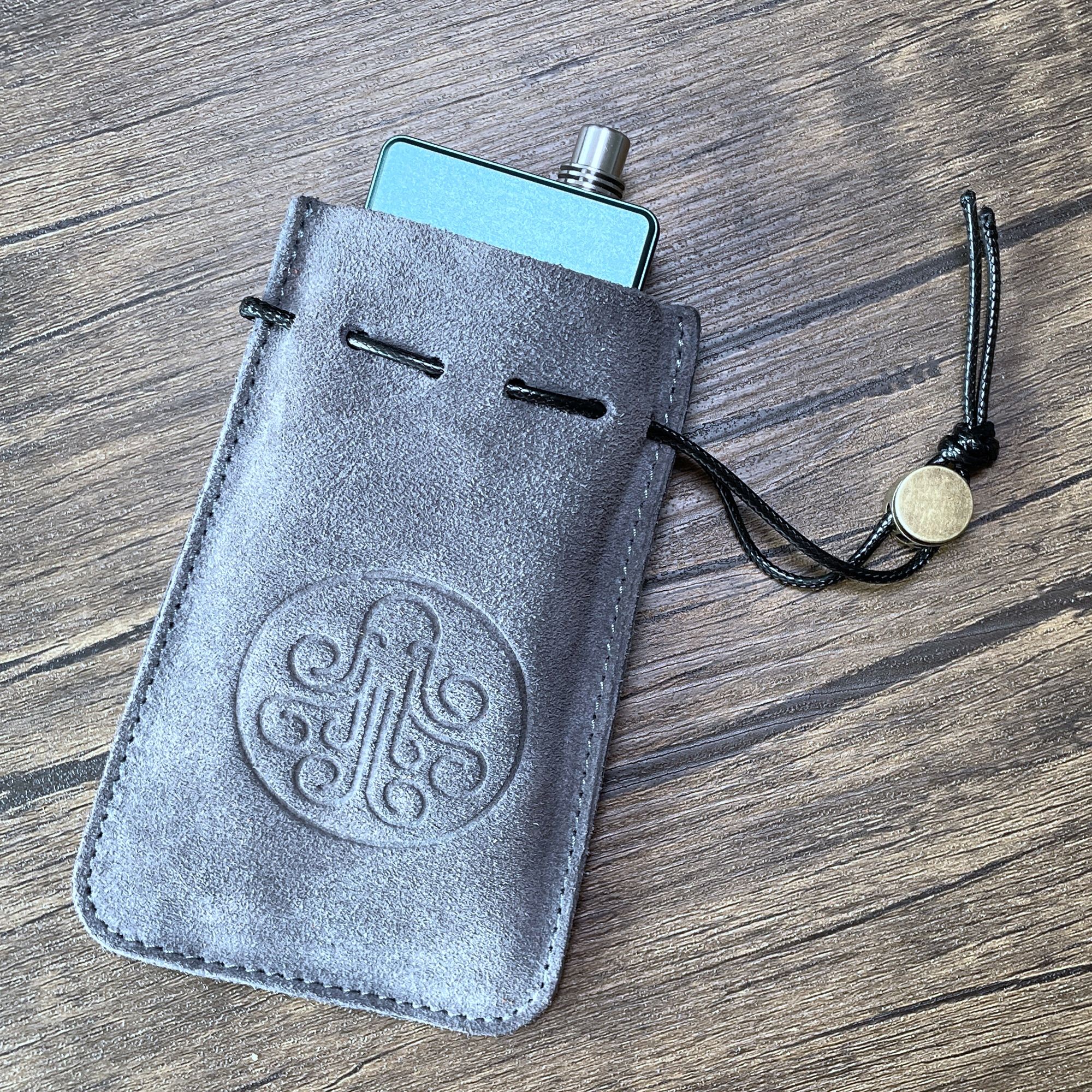 Suede Leather Sleeves for Cthulhu AIO / Billet Box